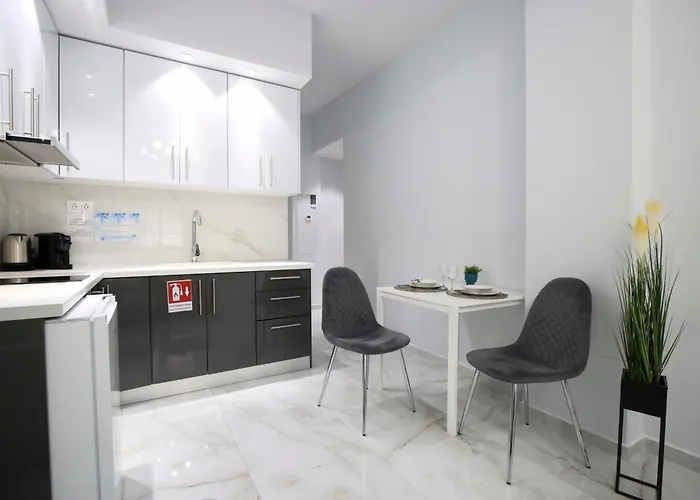 아파트 Ioanna Luxury 2 *